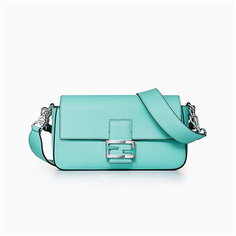 baguette fendi tiffany prezzo|Fendi tiffany baguette.